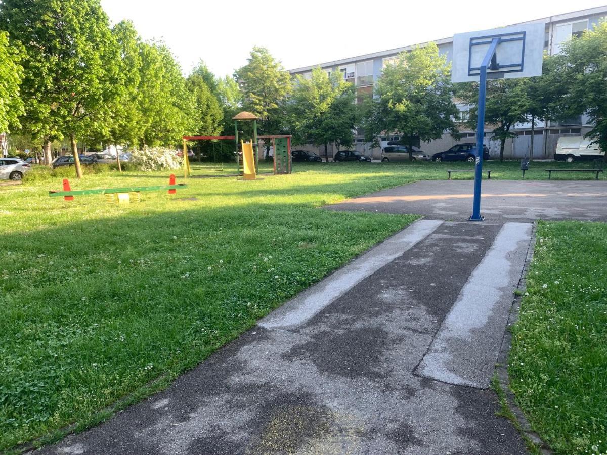 Apartment Karlovac Center エクステリア 写真