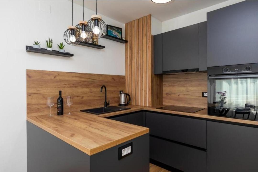 Apartment Karlovac Center エクステリア 写真